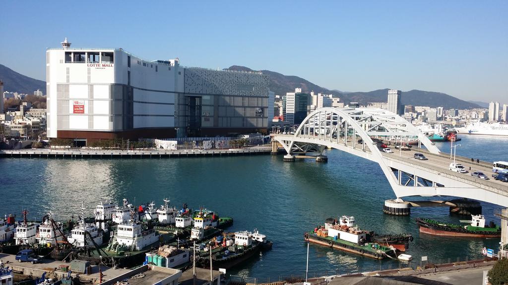 Hotel Bridge Пусан Екстериор снимка
