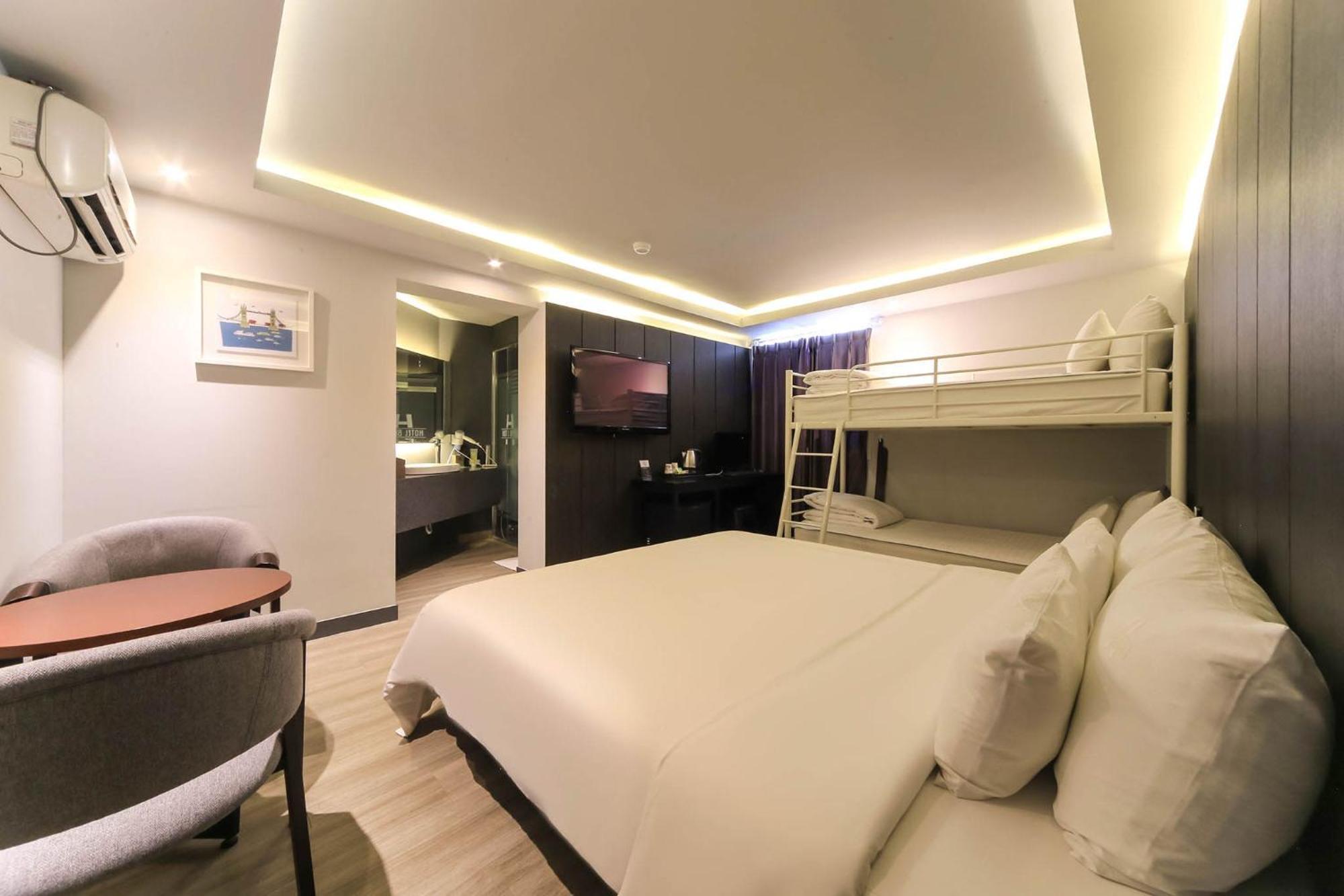 Hotel Bridge Пусан Екстериор снимка