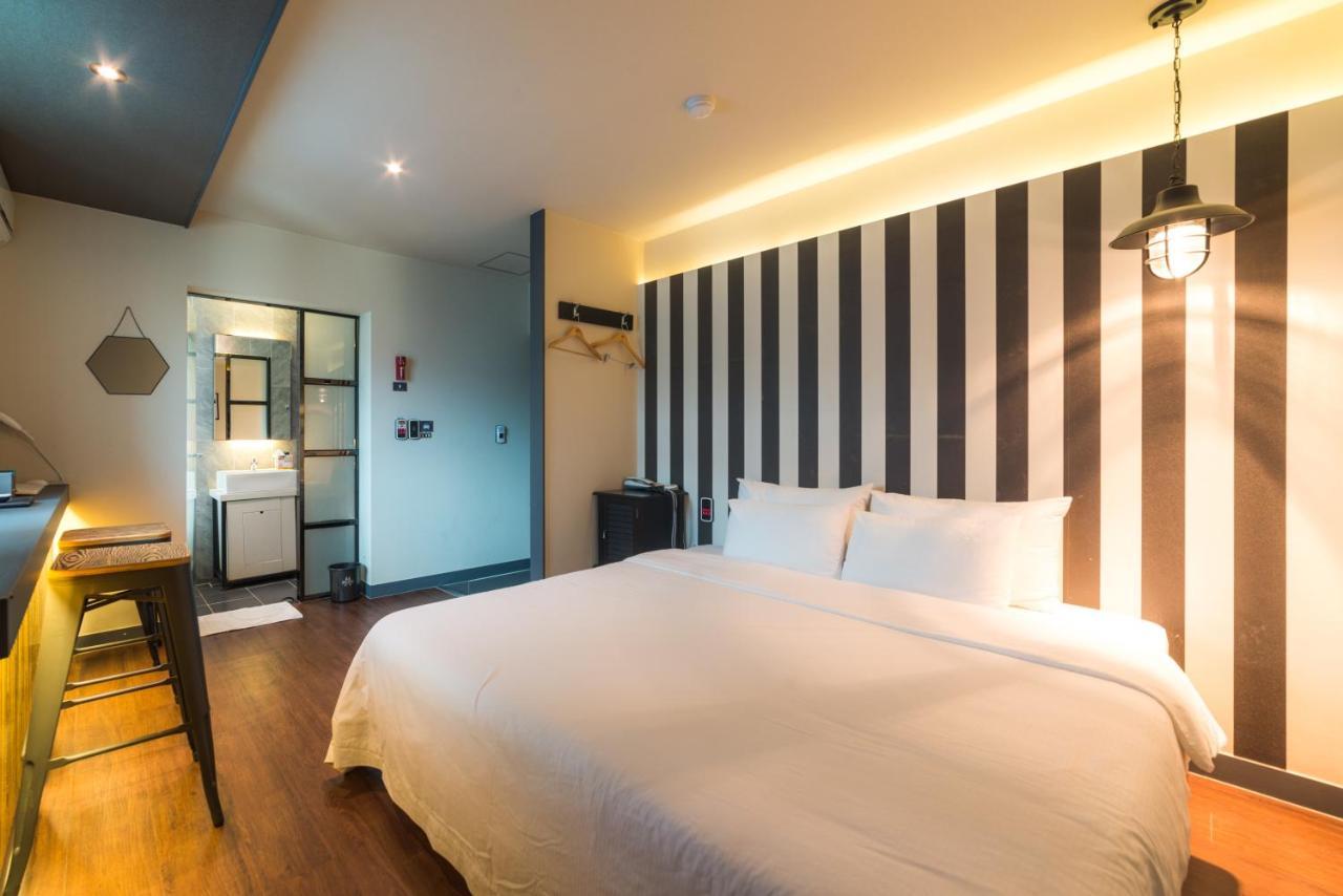 Hotel Bridge Пусан Екстериор снимка